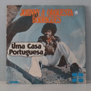 Johnny & orquesta Rodrigues, Uma Casa Portuguesa